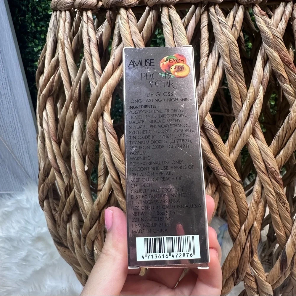 Amuse  peach nectar long lasting high shine lip‎ gloss
